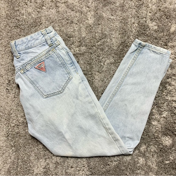Vintage 90's Guess By Marciano Distressed Light Wash Mom Jeans - Picture 9 of 9
